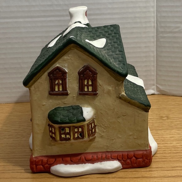 Windsor Christmas Village General Store Ceramic Holiday Decor Orig Box Retired - Picture 5 of 11